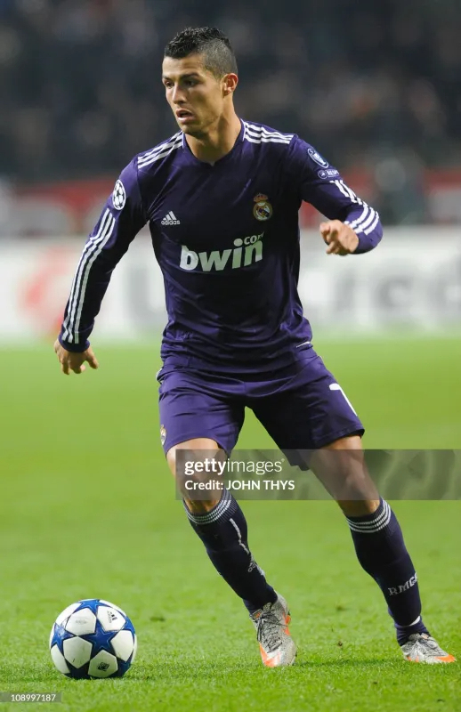 Real Madrid Authentic Retro Jersey Third Away Long Sleeve Soccer Shirt 2010/11