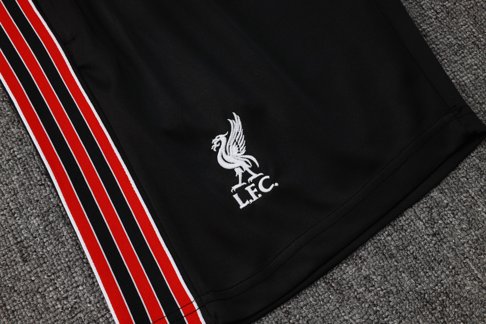 Liverpool Sleeveless Training Kit Red 2025/26