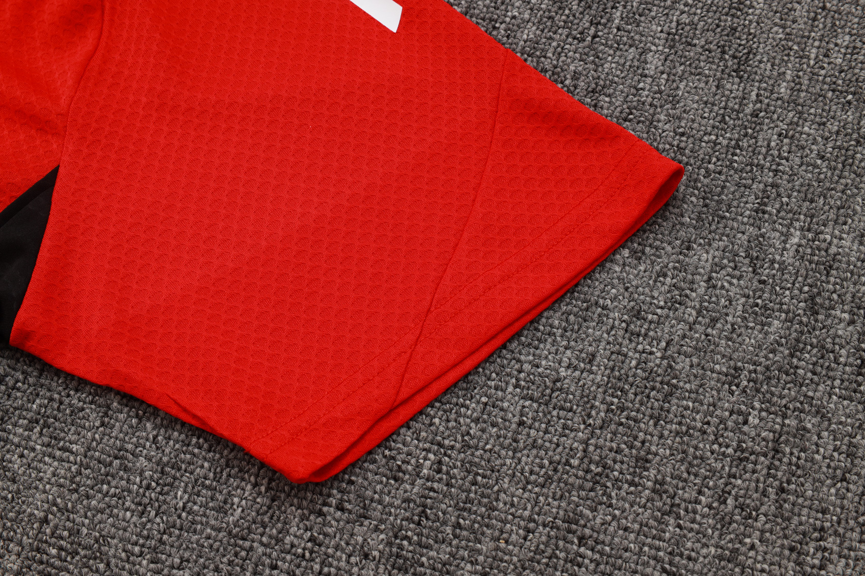 Liverpool Training Jersey Kit Red 2025/26