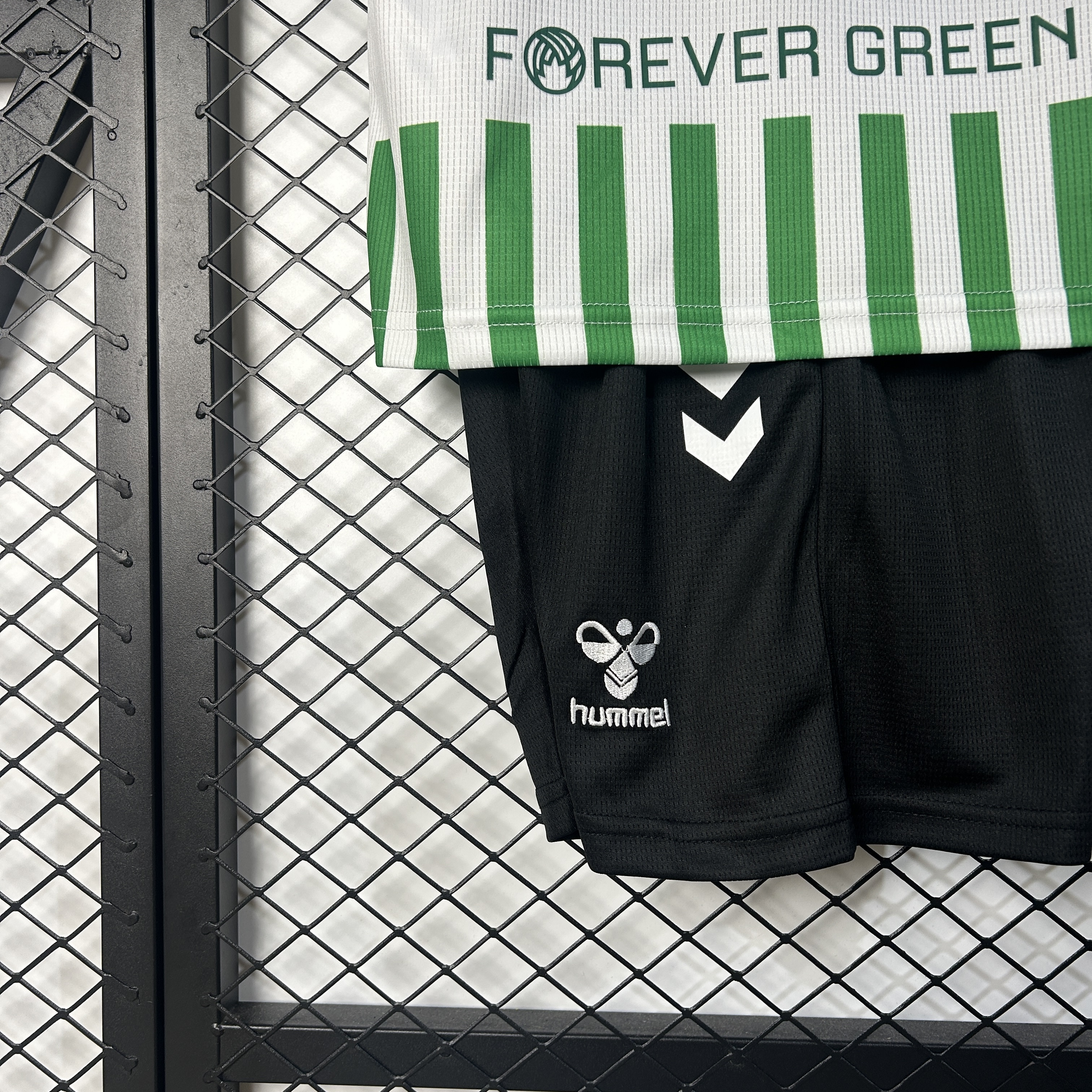 Real Betis  the Conference League Final Kids Kit Jersey+Shorts 2024/25