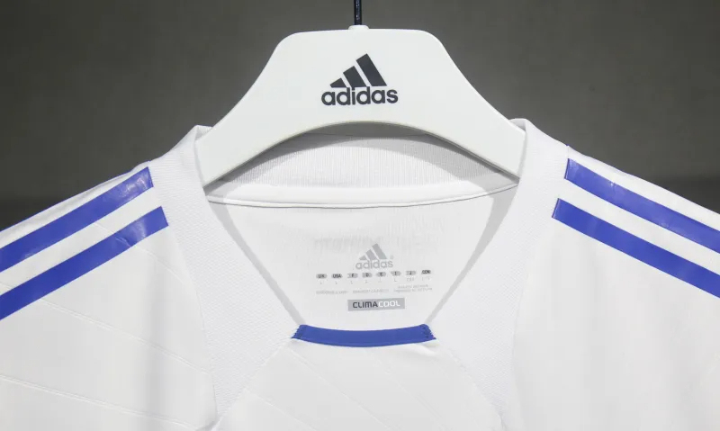 Real Madrid Authentic Retro Jersey Home Long Sleeve Soccer Shirt 2010/11