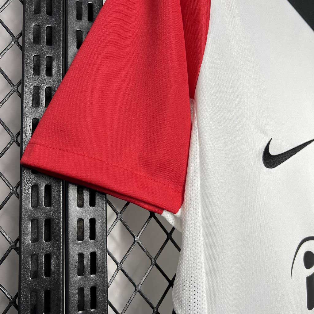 Eintracht Frankfurt Football Jersey Home Custom Shirt 2024/25