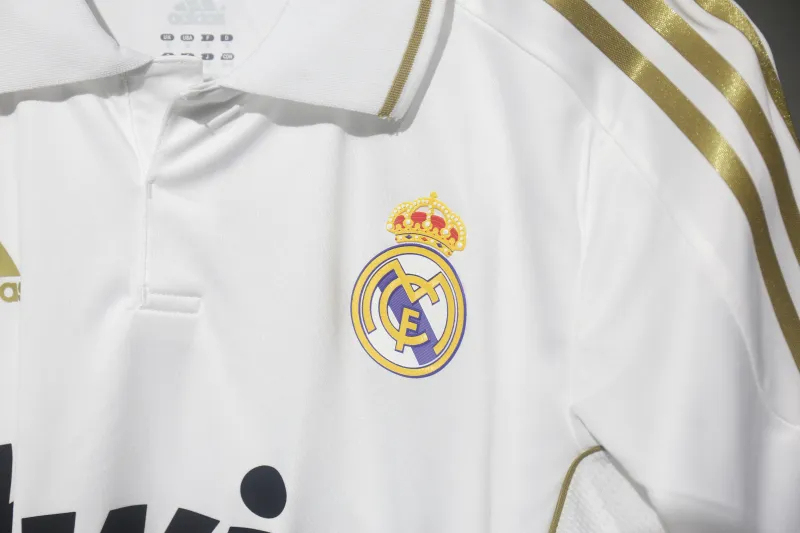 Real Madrid Authentic Retro Jersey Home Soccer Shirt 2011/12