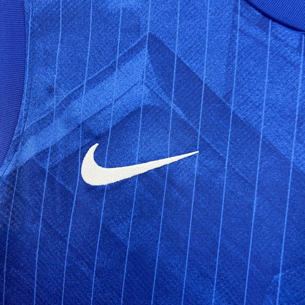 Chelsea Football Jersey Home Custom Vest 2025/26