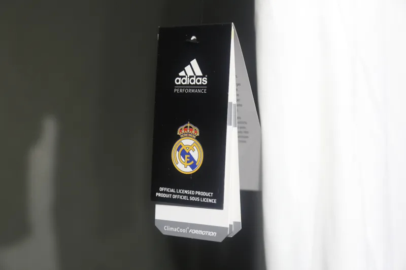 Real Madrid Authentic Retro Jersey Home Soccer Shirt 2011/12