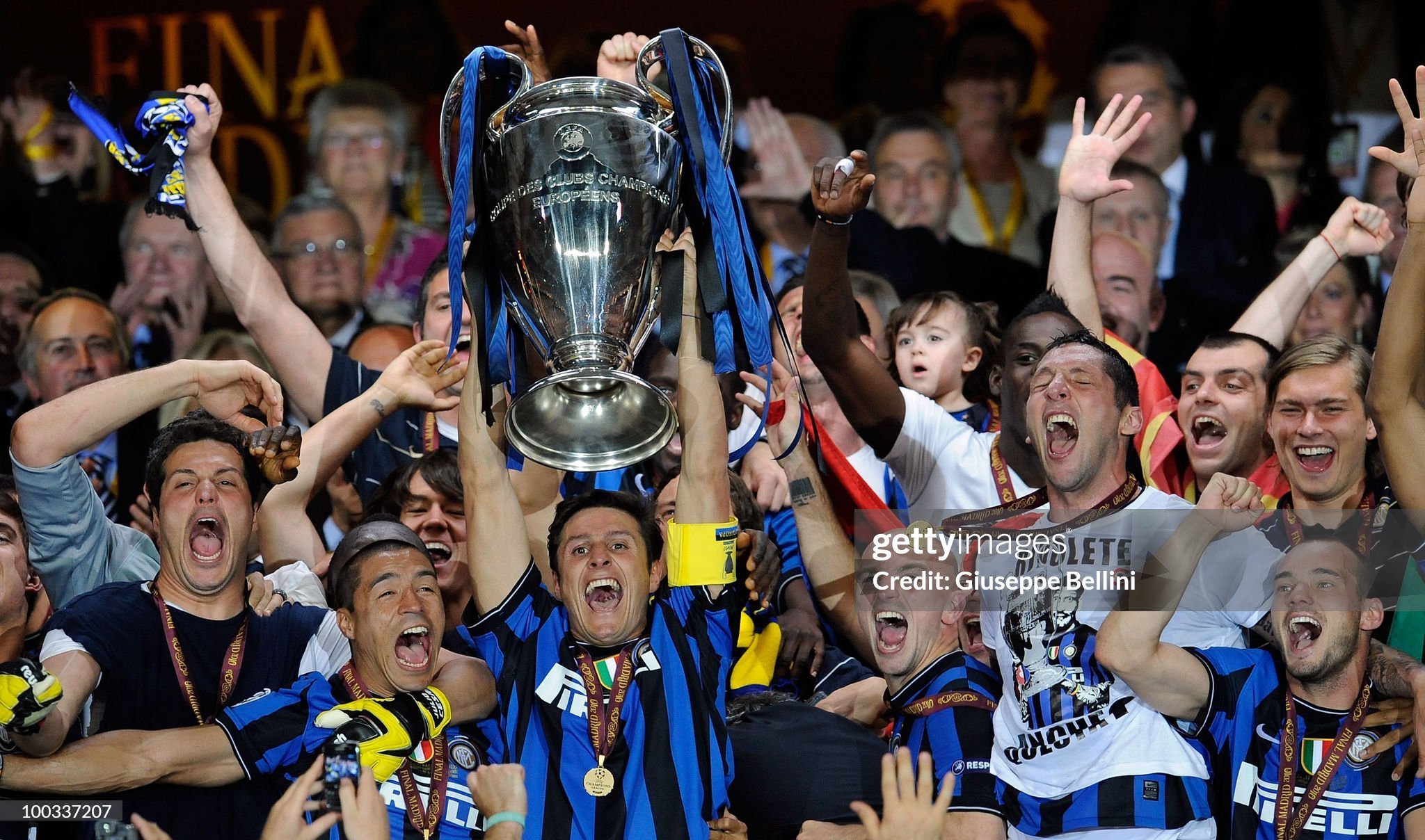 Inter Milan Retro Authentic Home Soccer Jersey 2009/10