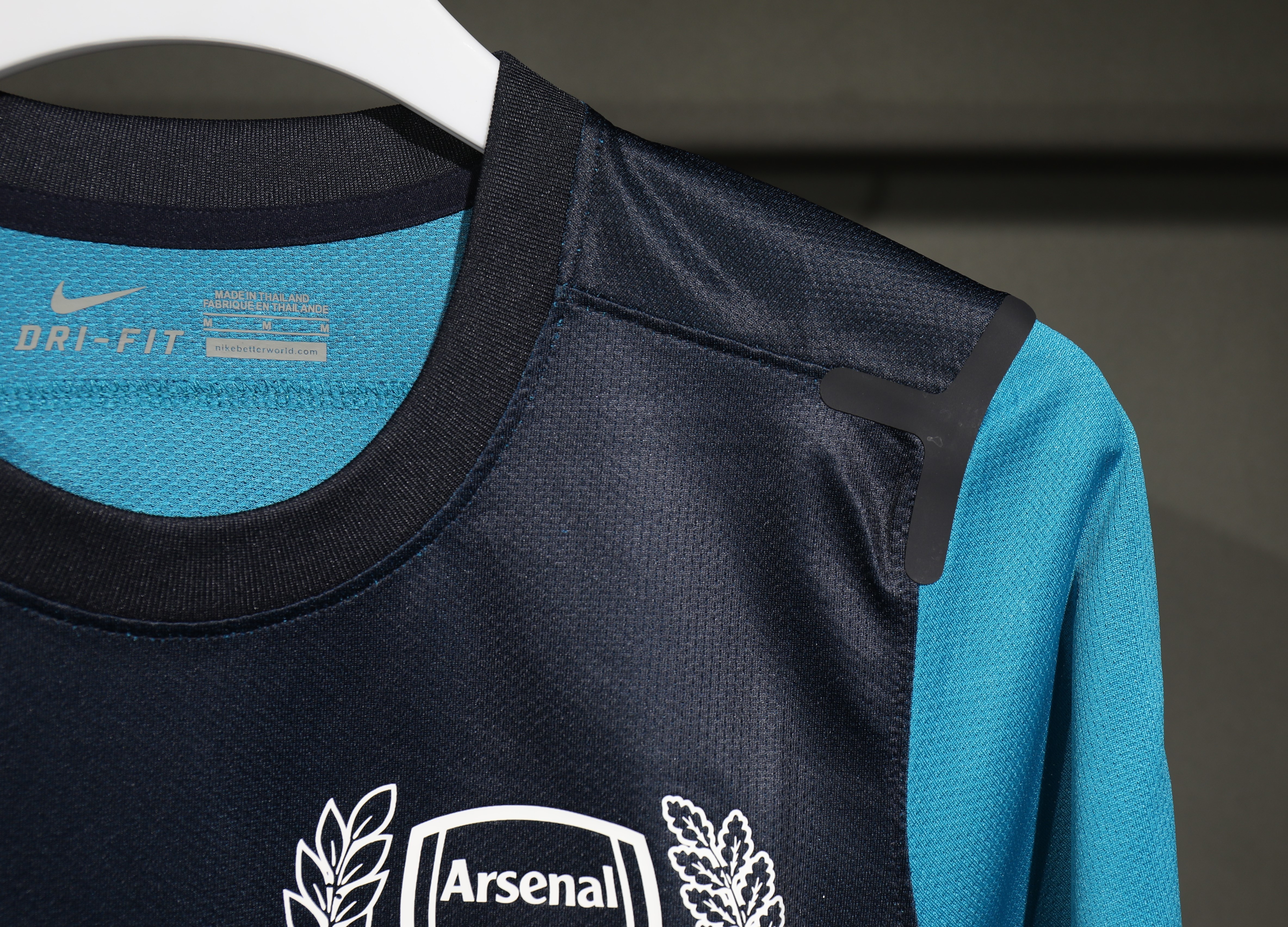 Arsenal Authentic Soccer Retro Jersey Away Shirt 2011-12