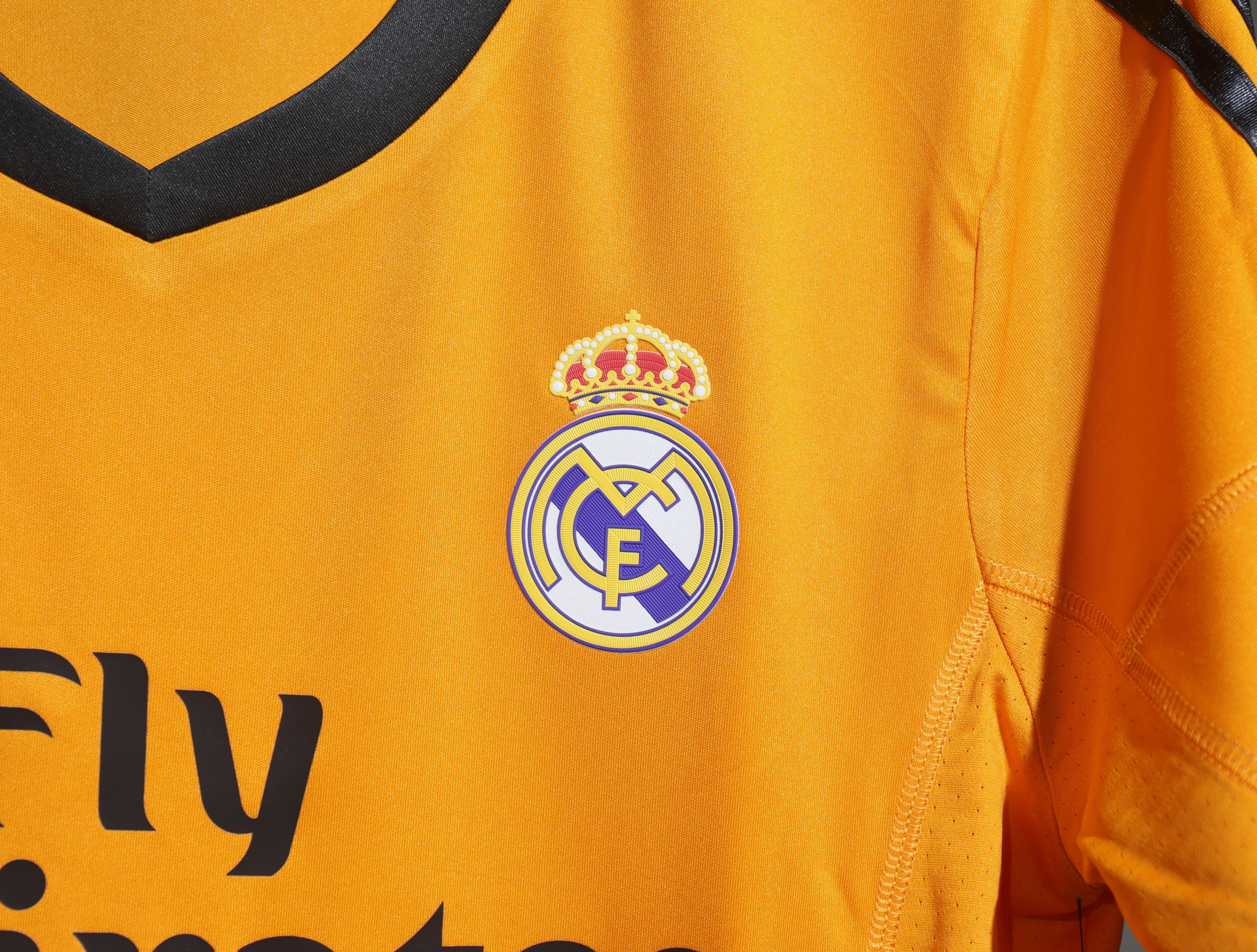 Real Madrid Authentic Retro Jersey Third Away Soccer Shirt 2013/14