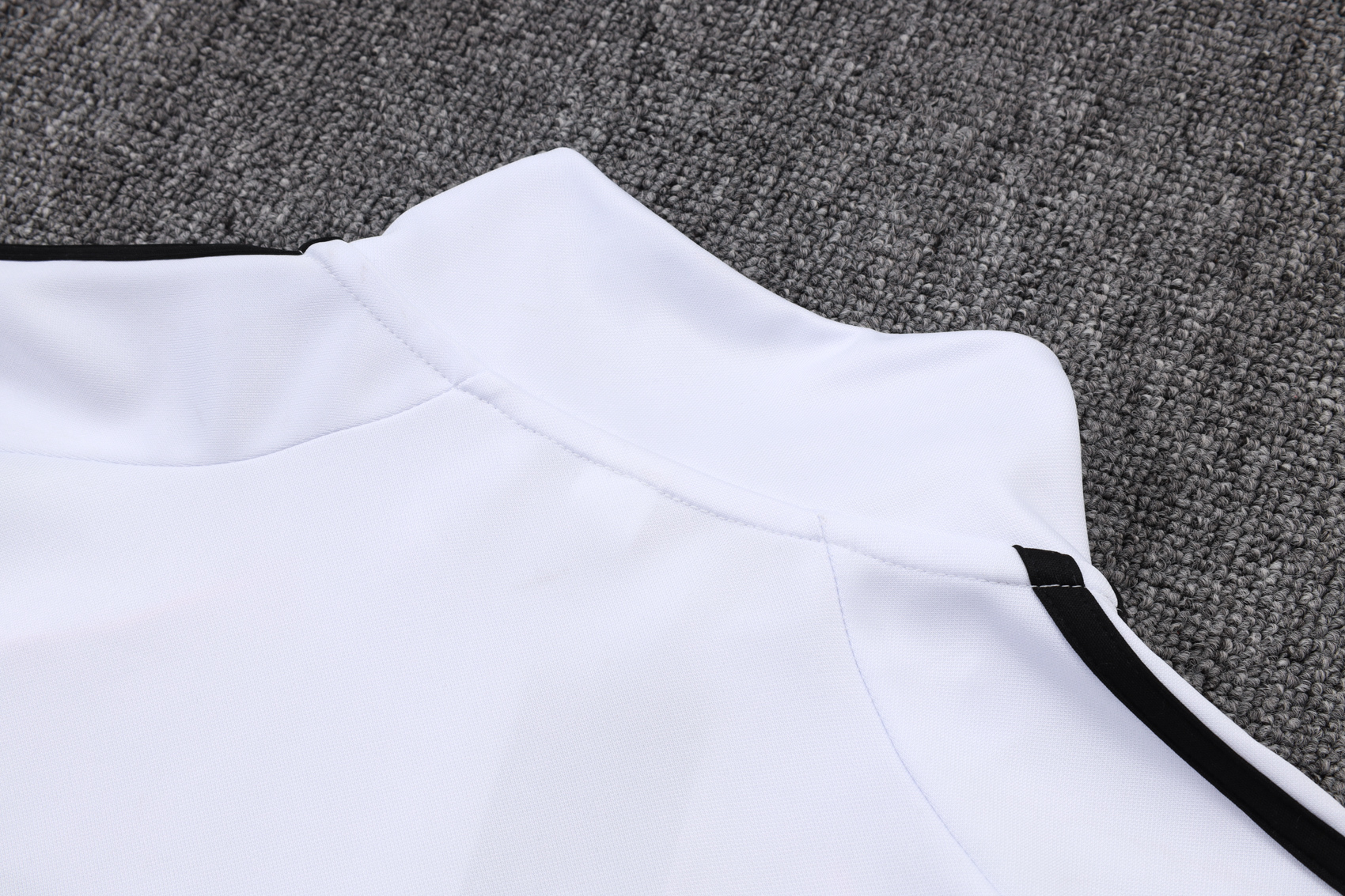 Juventus Training Kit (Jacket+Pants) White 2025/26