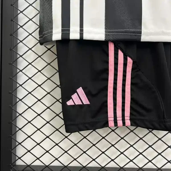 Juventus Soccer Jersey Home Kids Kit Jersey+Shorts 2025/26