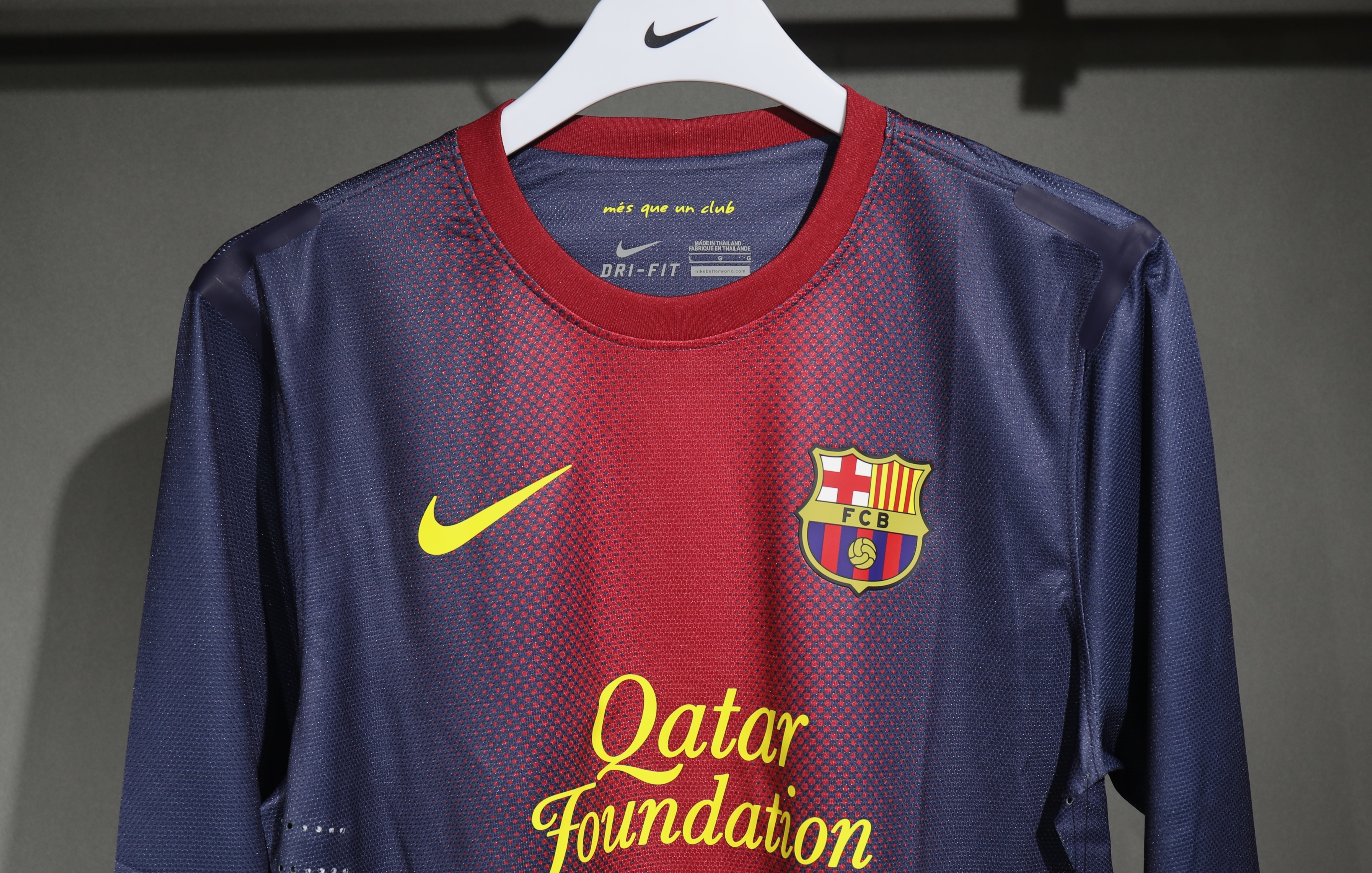Authentic Barcelona Retro Jersey Home Long Sleeve Soccer Shirt 2012-13