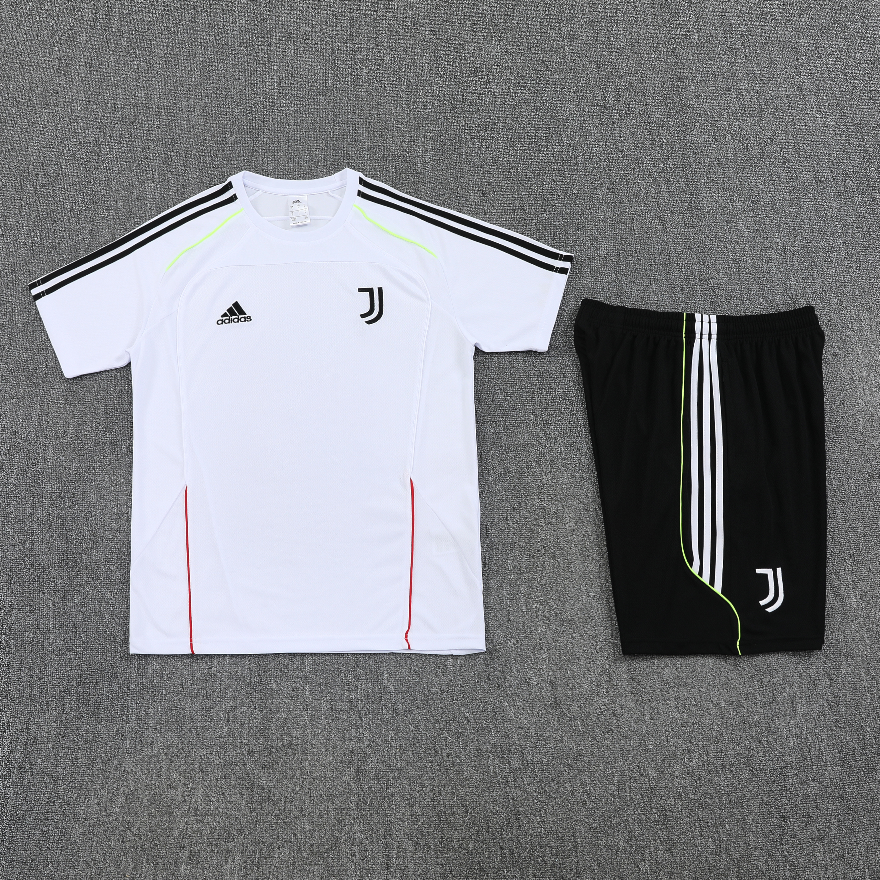 Juventus Training Jersey Kit White 2025/26