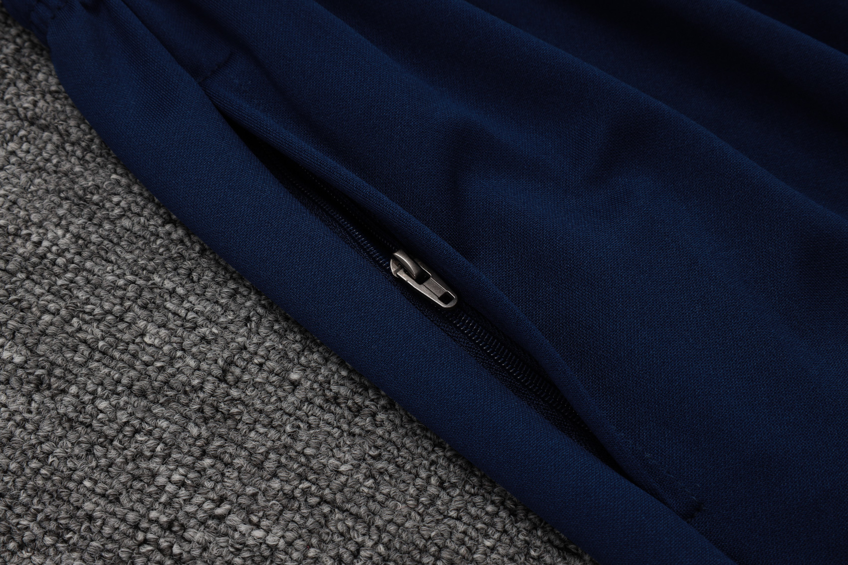 Inter Milan Training Kit (Sweatshirt+Pants) Off-White 2025/26