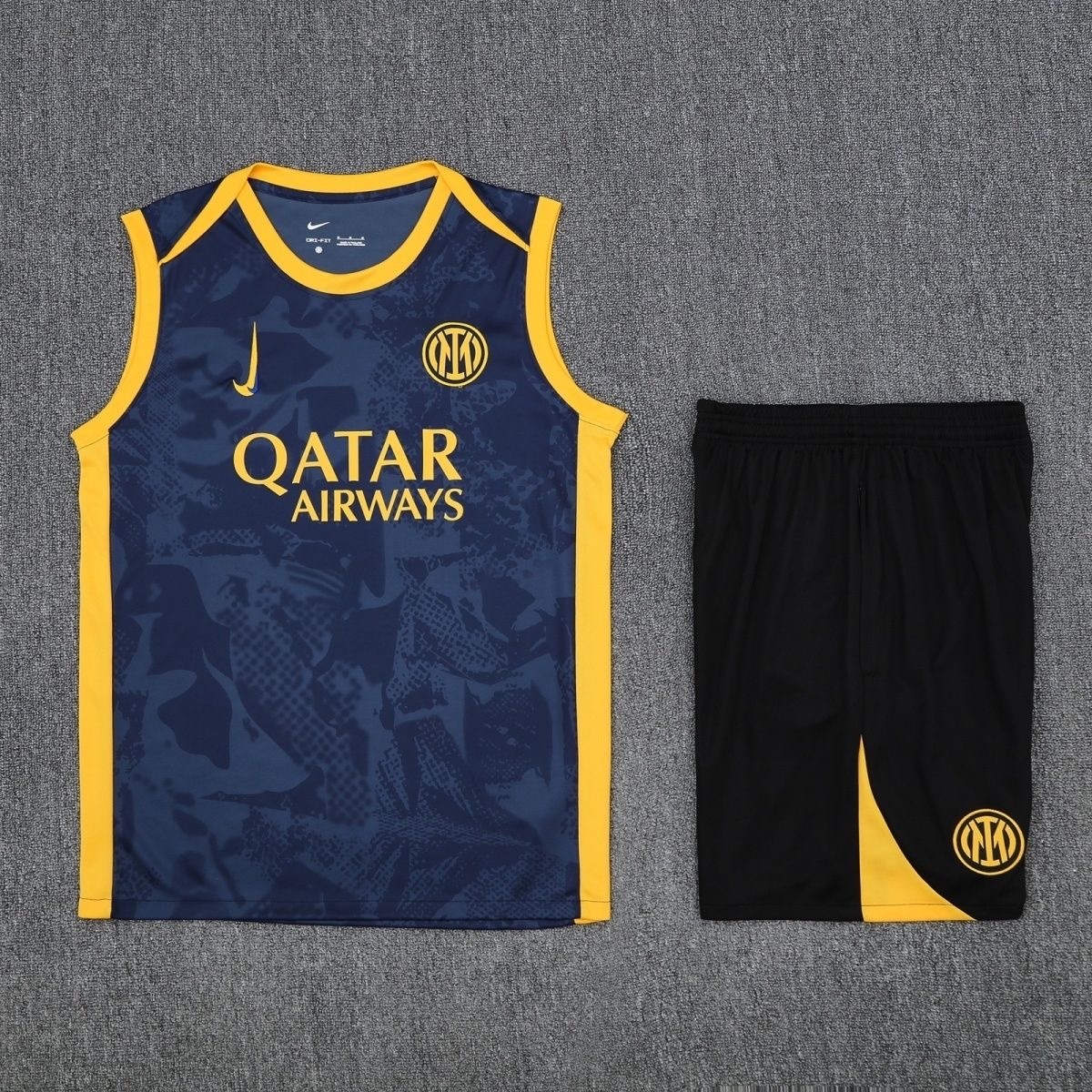 Inter Milan Sleeveless Training Kit Navy 2025/26