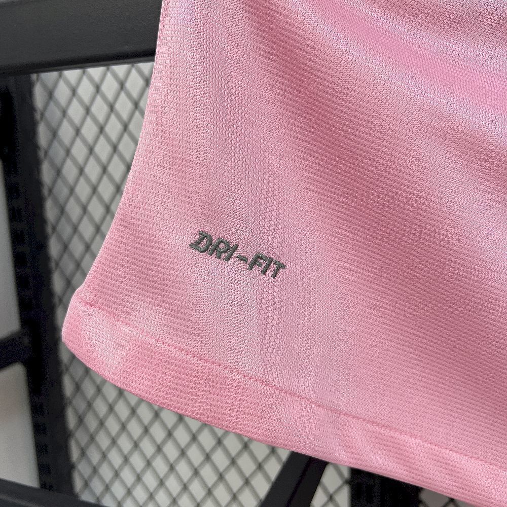Santos FC Retro Soccer Jersey Pink Edition Custom Shirt 2011-12