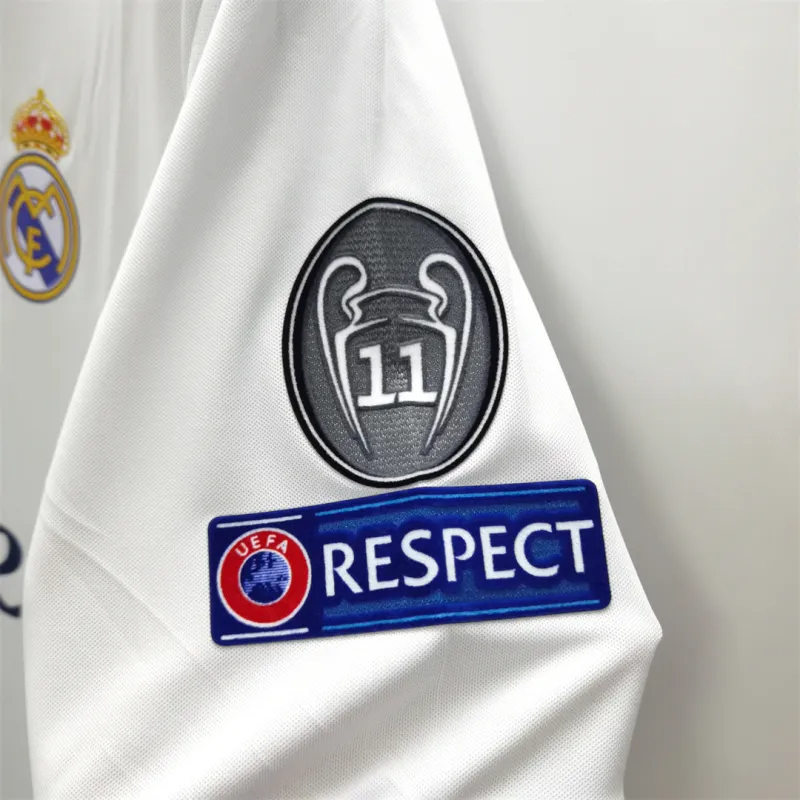 Real Madrid Retro Jersey Home Soccer Shirt 2016/17