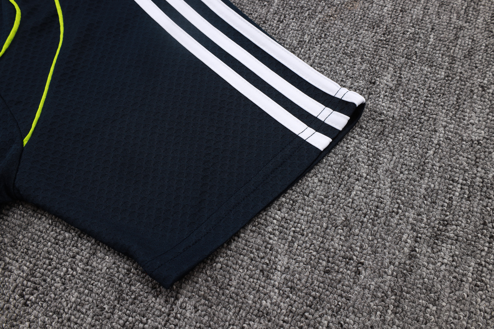 Real Madrid Training Jersey Kit Cyan 2025/26