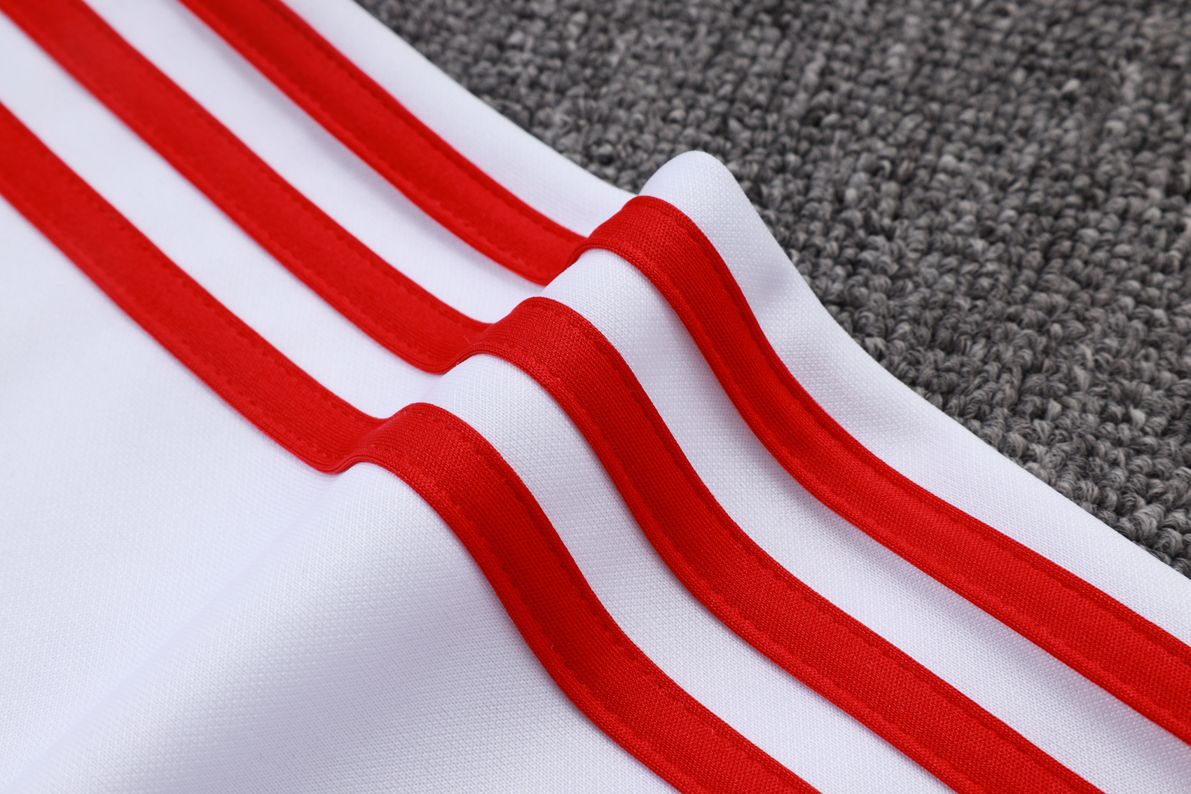 Bayern Munich Training Kit (Jacket+Pants) White 2025/26