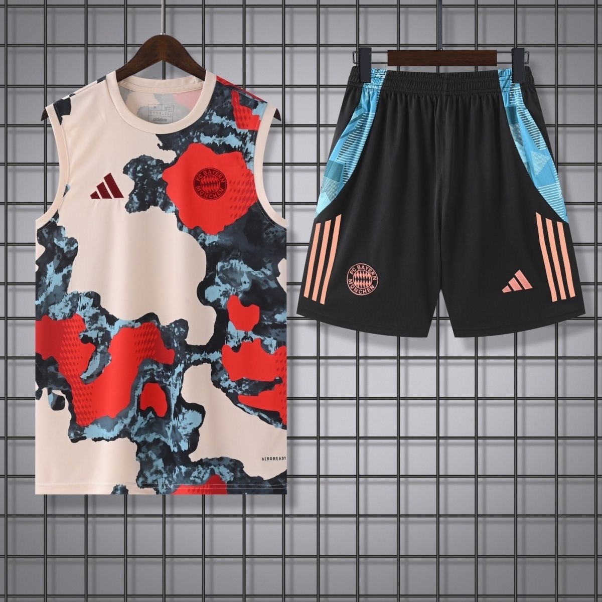 Bayern Munich Sleeveless Training Kit 2025/26