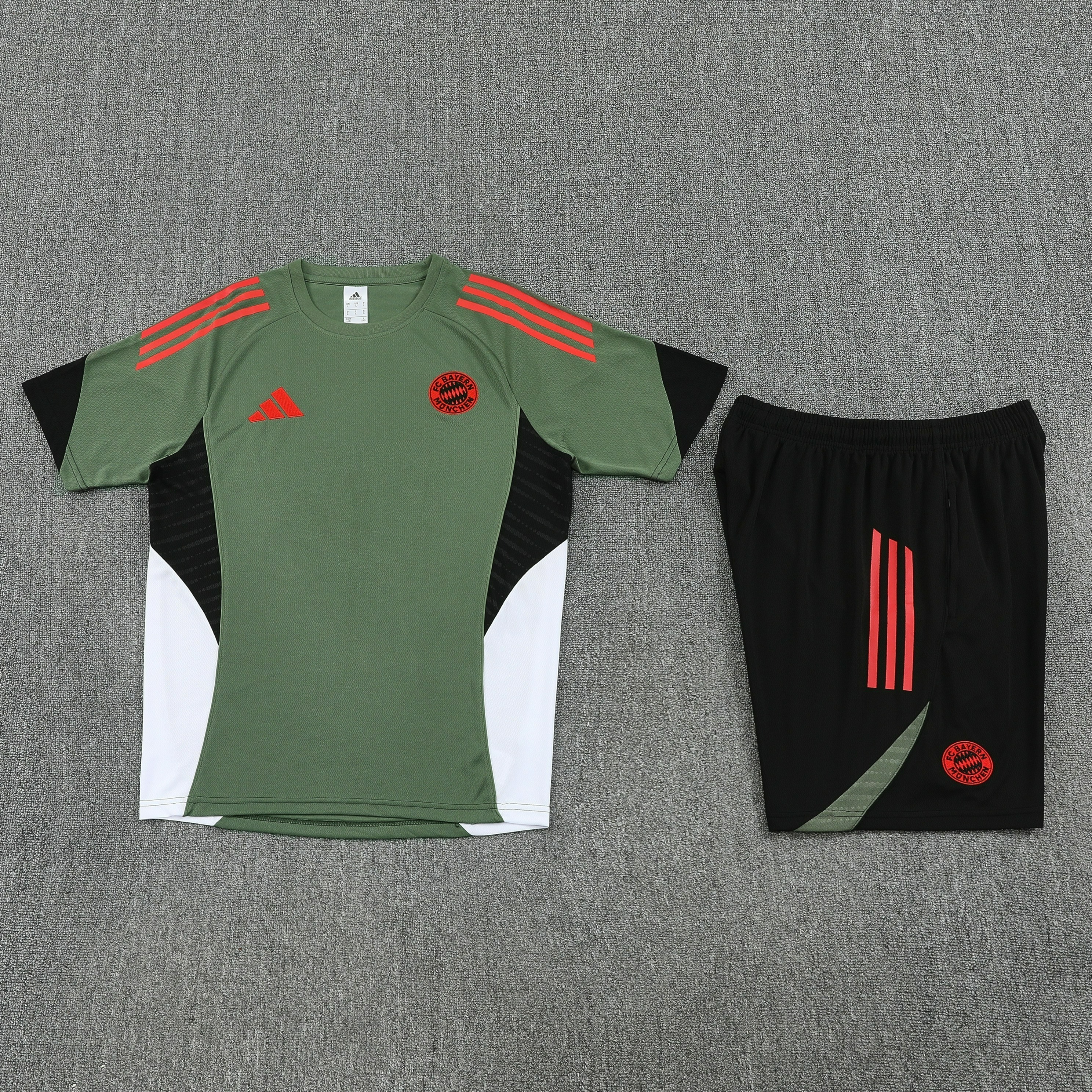 Bayern Munich Training Jersey Kit 2025/26