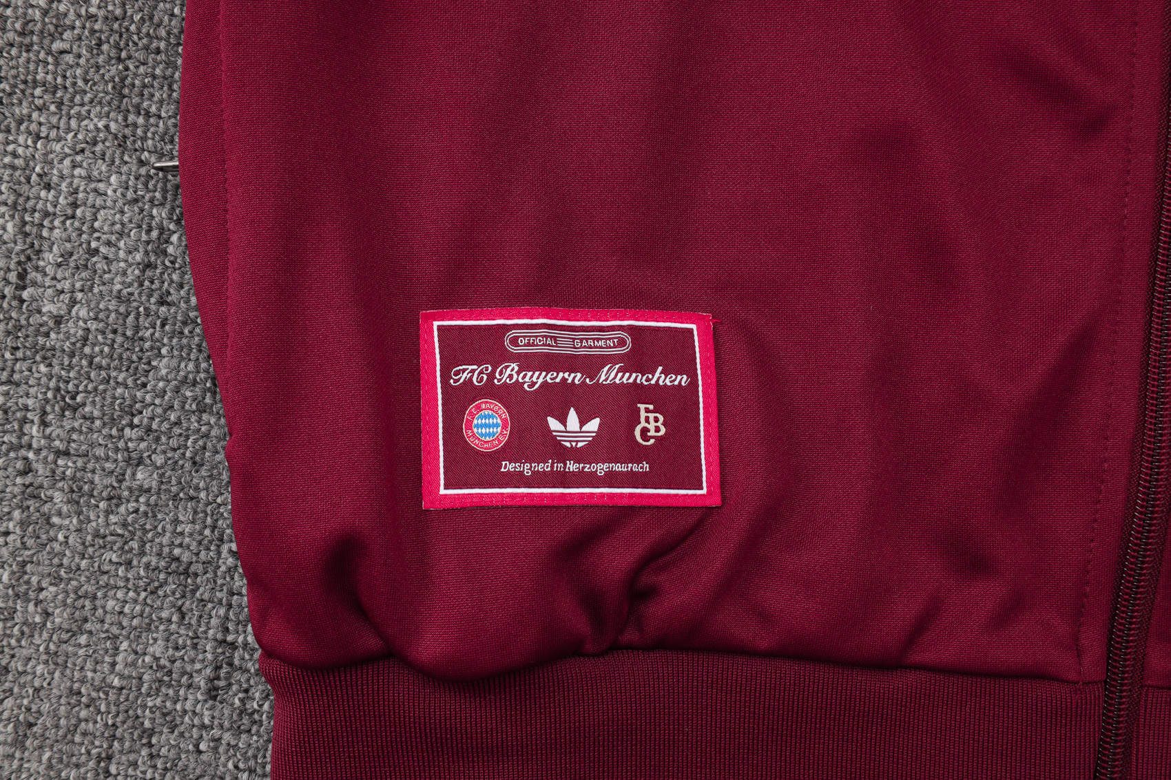 Bayern Munich Training Kit (Jacket+Pants) Jujube Red 2025/26