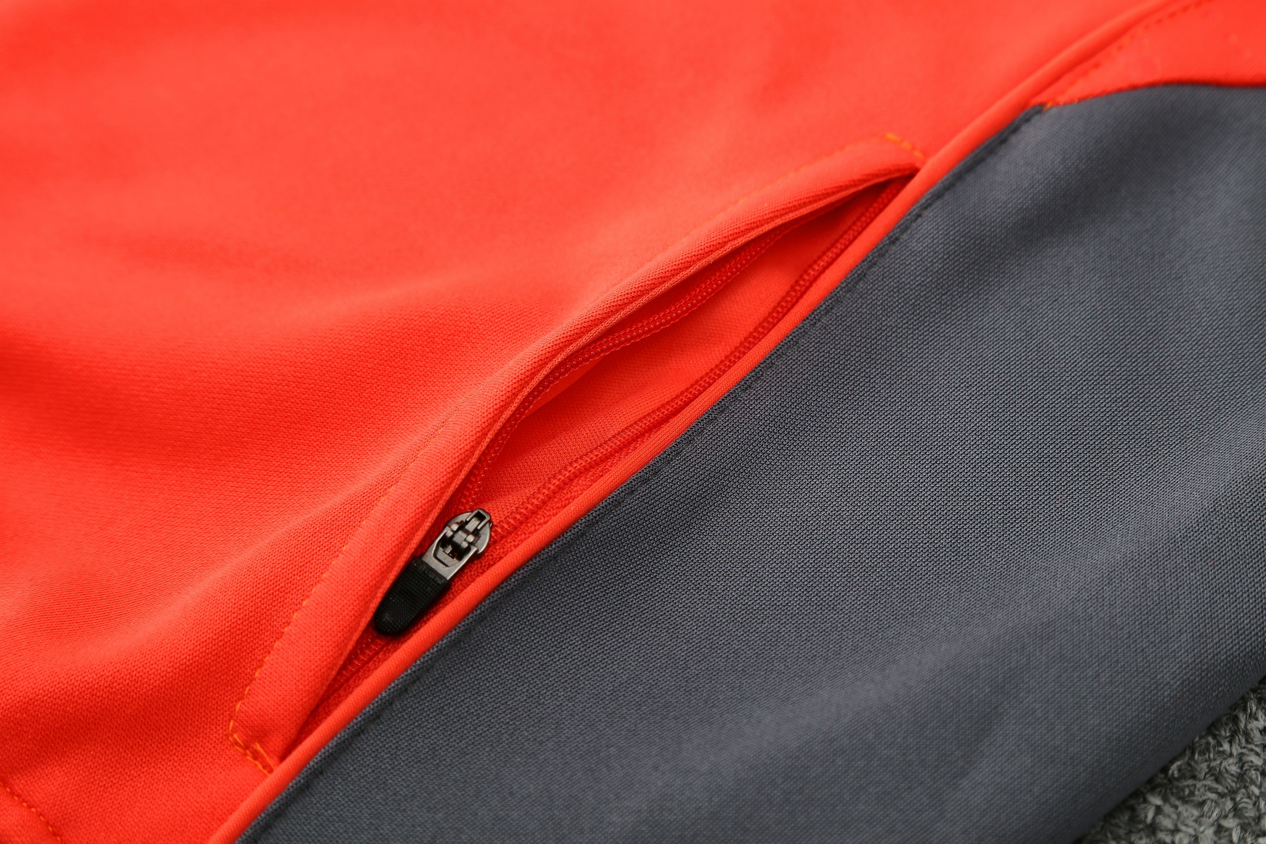 Bayern Munich Training Kit (Jacket+Pants) Orange 2025/26