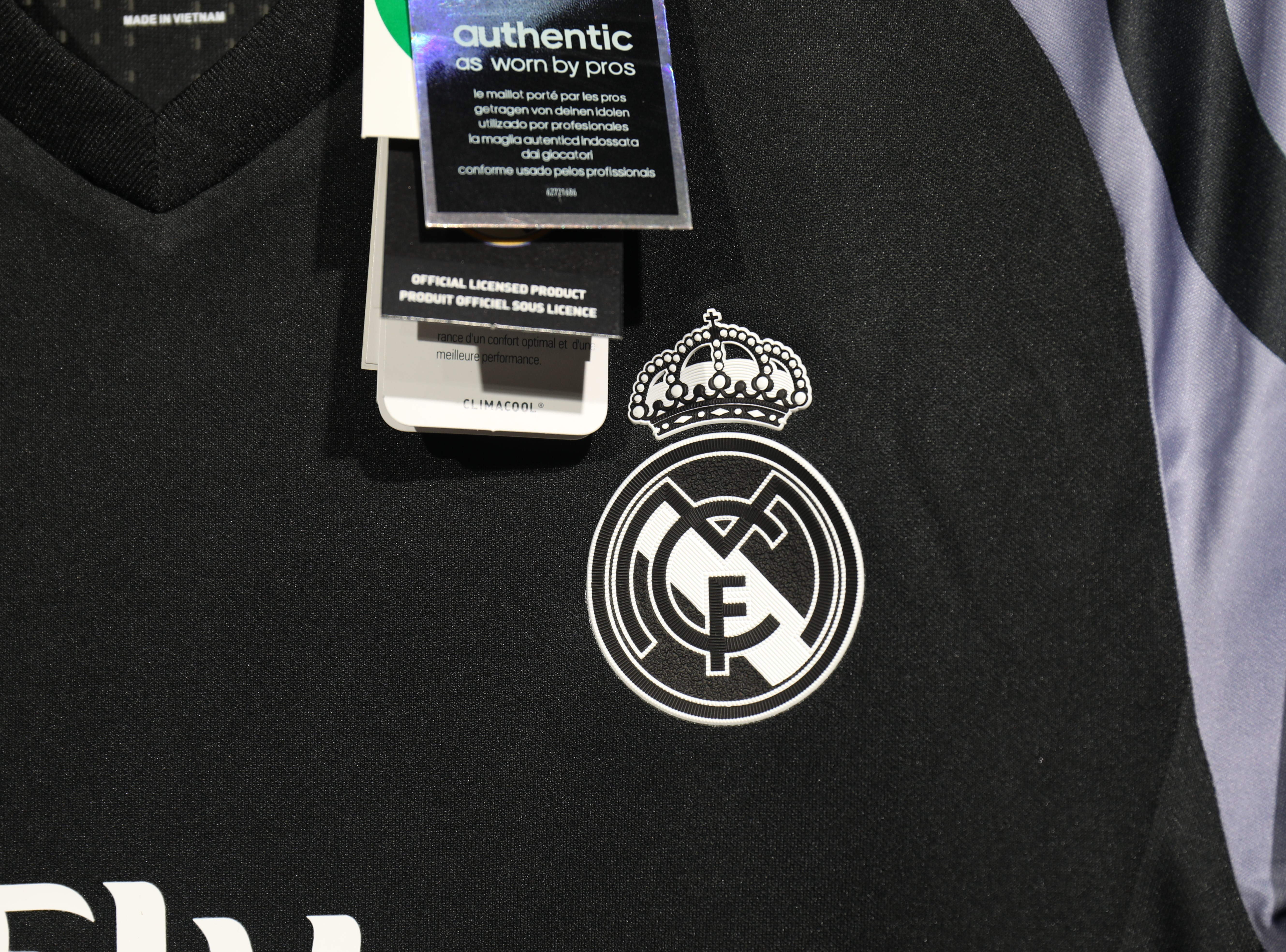 Real Madrid Authentic Retro Jersey Third Away Long Sleeve Soccer Shirt 2016/17