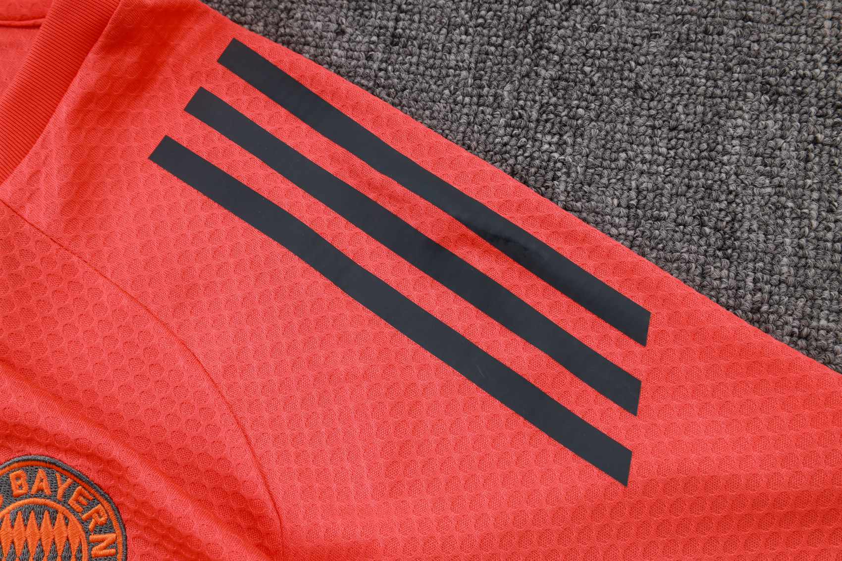 Bayern Munich Training Jersey Kit Orange 2025/26