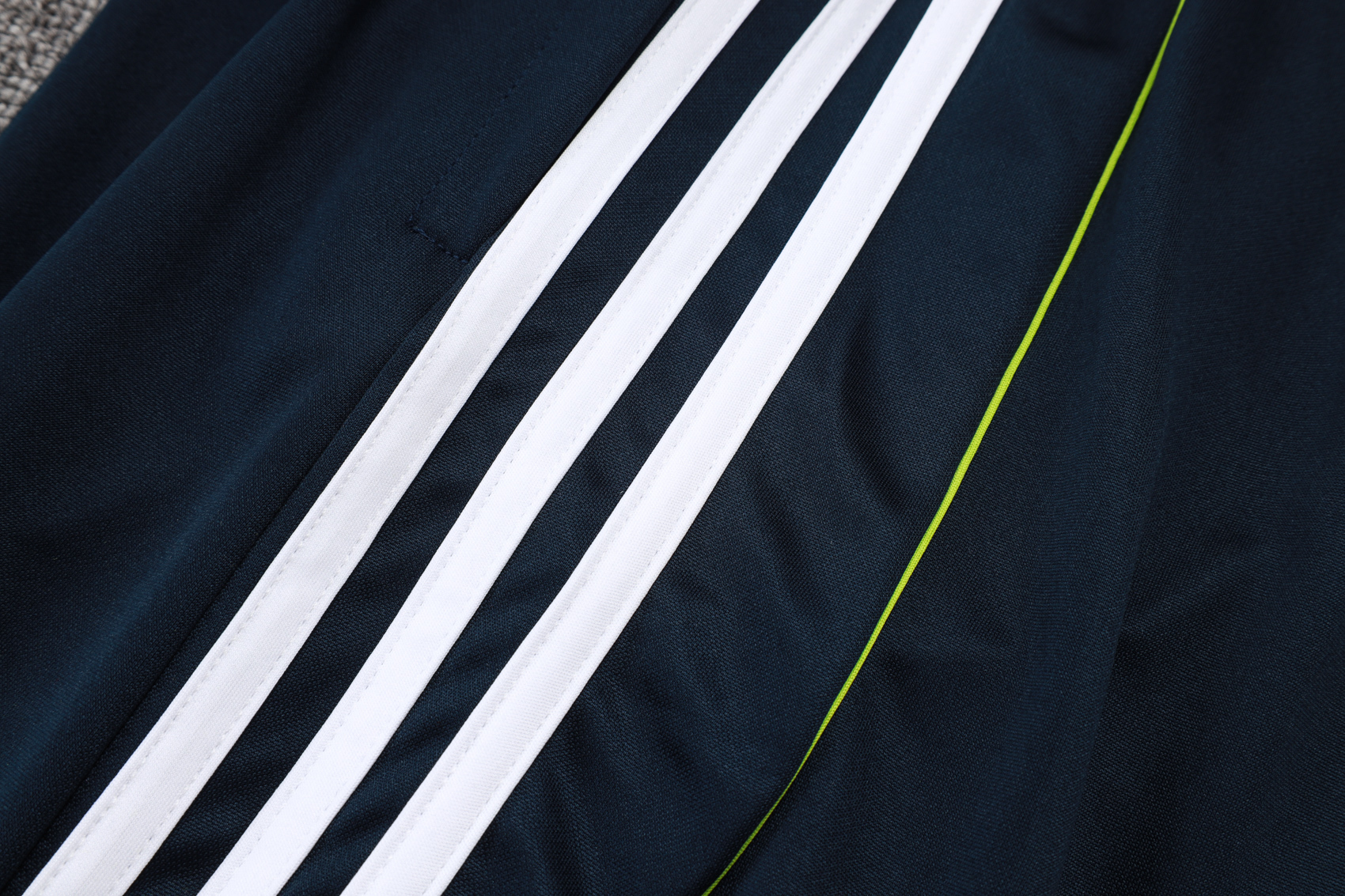 Real Madrid UBP Training Jersey Kit White 2025/26