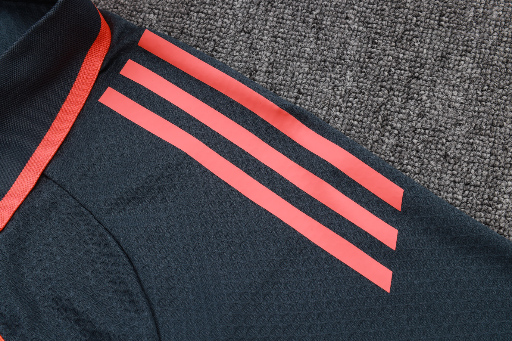 Bayern Munich Training Kit (Polo+Pants) Dark Grey 2025/26