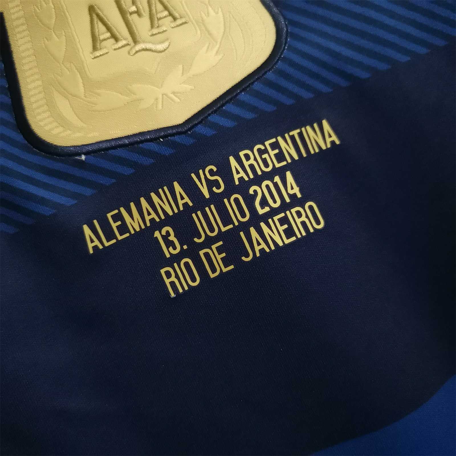 Messi #10 Argentina Retro Jersey Away Football Jersey 2014