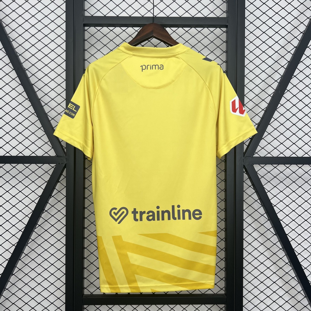 Real Betis Yellow Goalkeeper Custom Soccer Jersey 2025/26