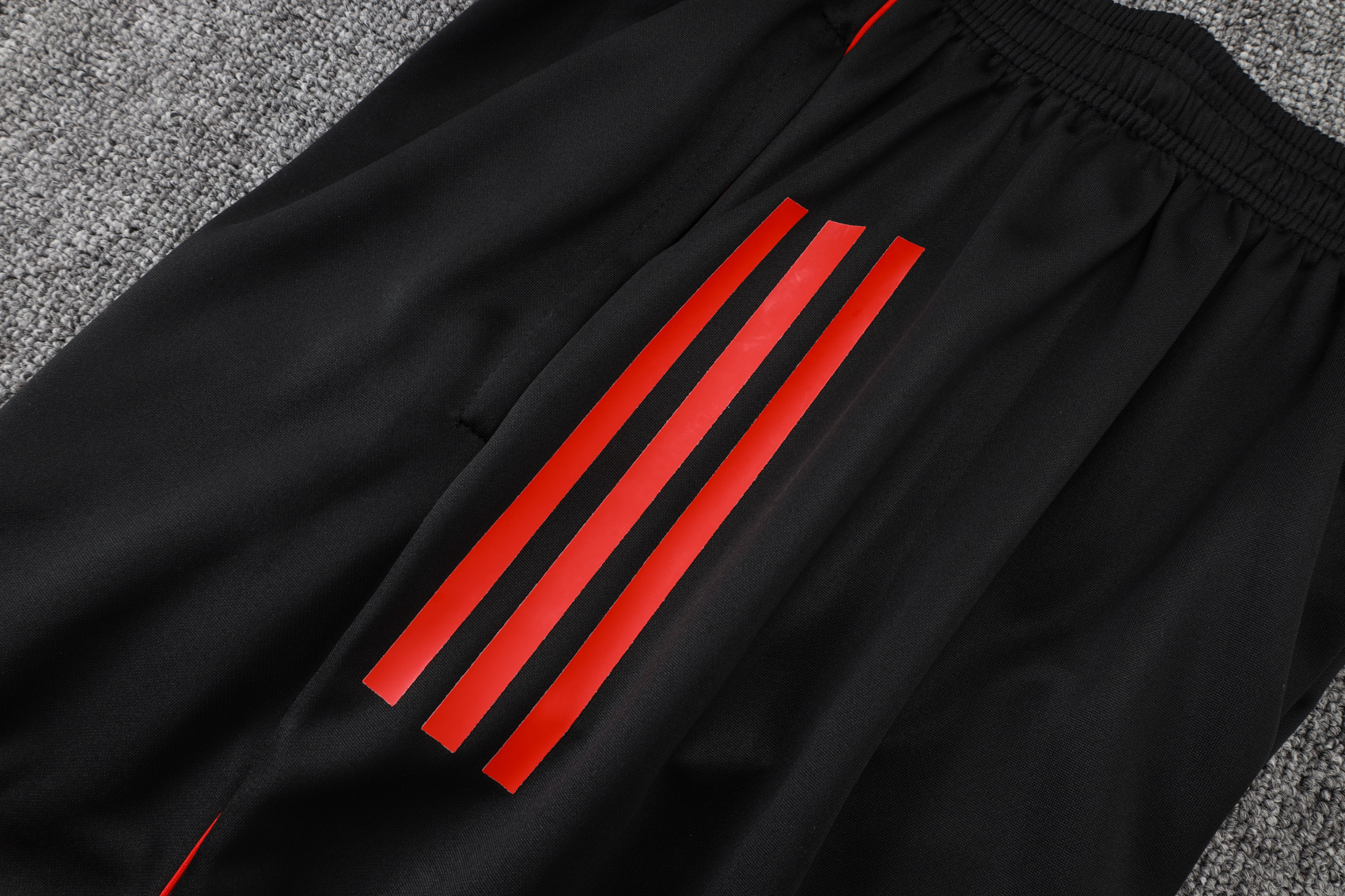 Bayern Munich Training Jersey Kit Black 2025/26