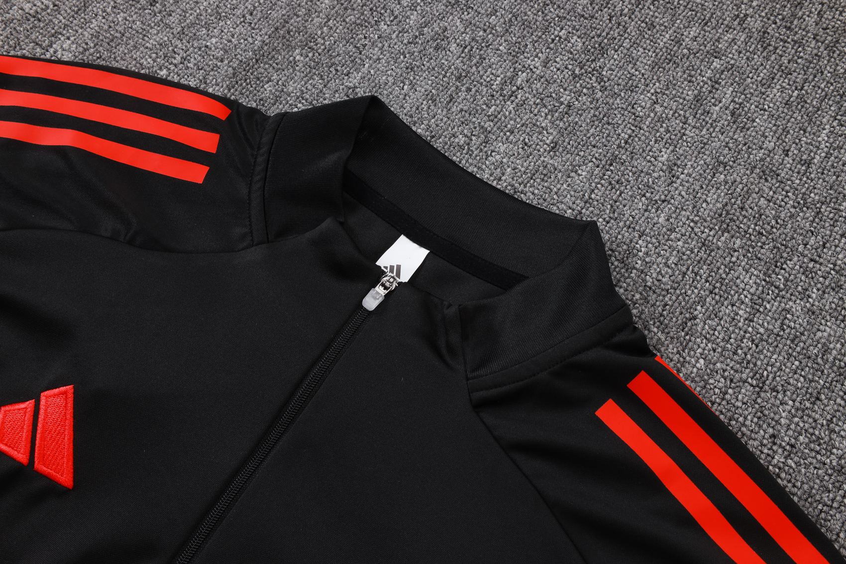 Bayern Munich Training Kit (Sweatshirt+Pants) Black 2025/26