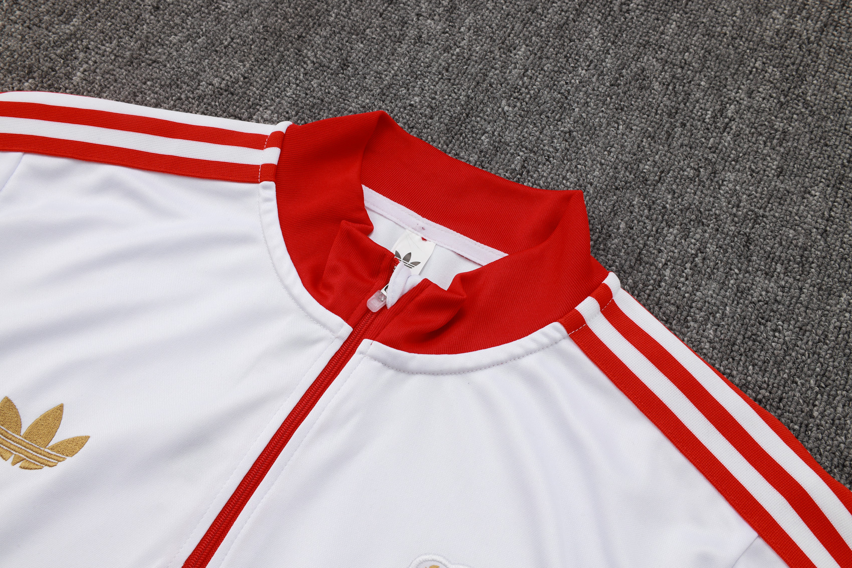 Bayern Munich Training Kit (Sweatshirt+Pants) White 2025/26 - 125th Anniversary
