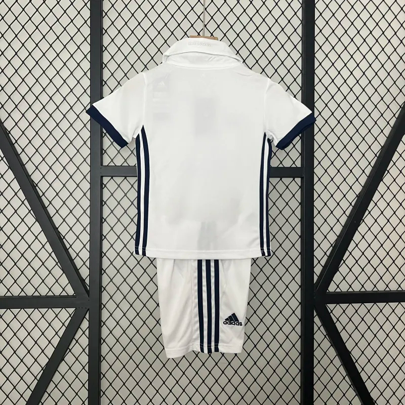 Real Madrid Retro Jersey Home Kids Kit Jersey+Shorts 2016/17