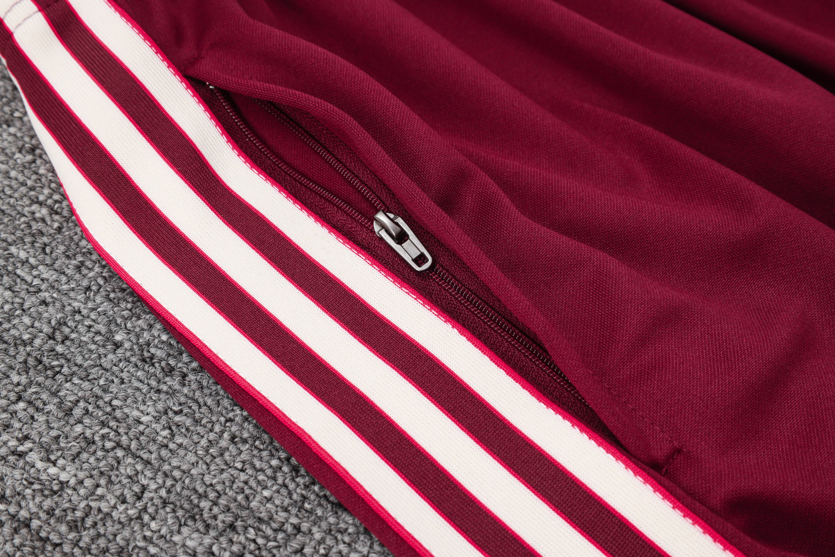 Bayern Munich Training Kit (Jacket+Pants) Jujube Red 2025/26