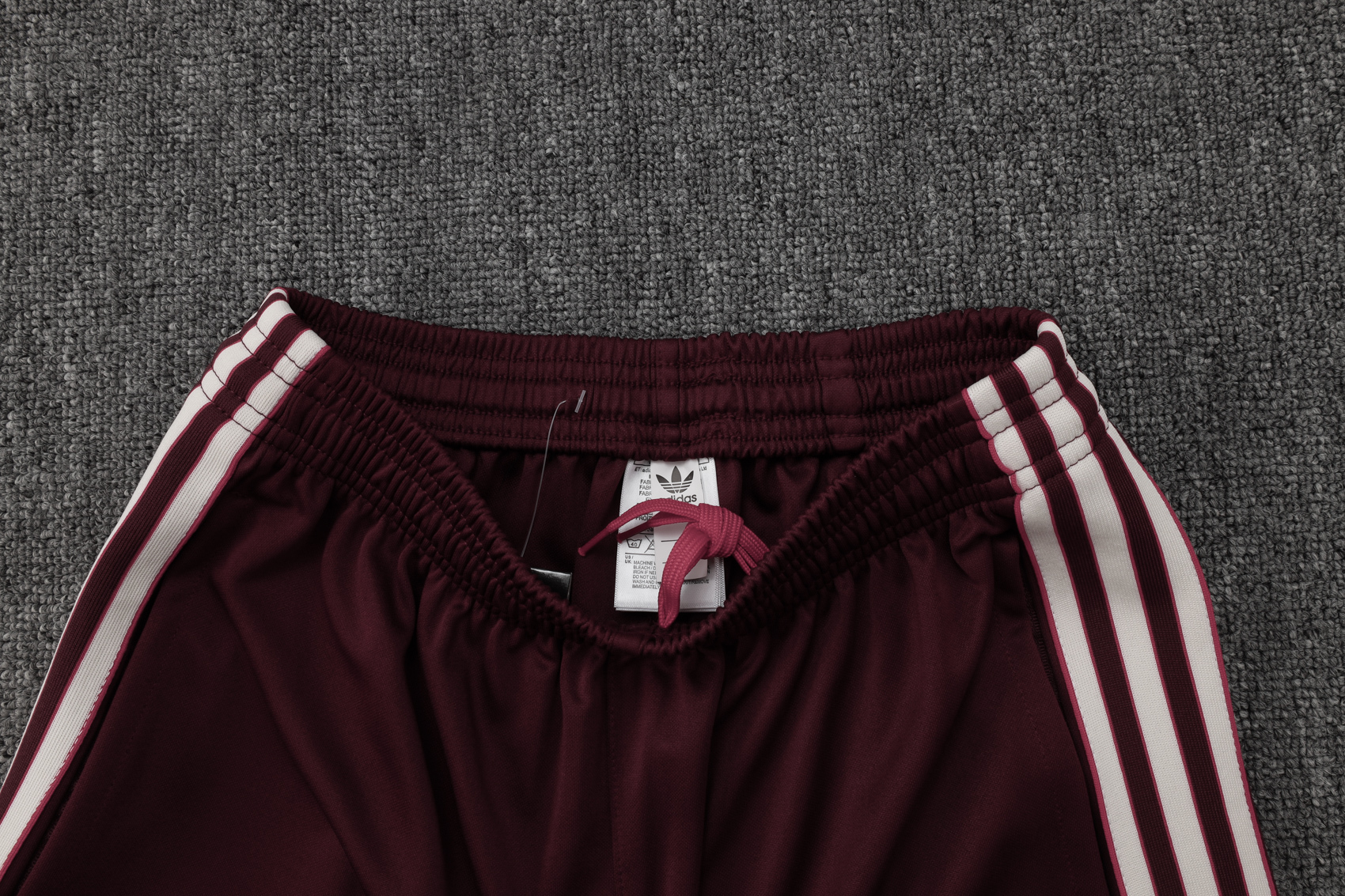 Bayern Munich Training Kit (Sweatshirt+Pants) Red 2025/26