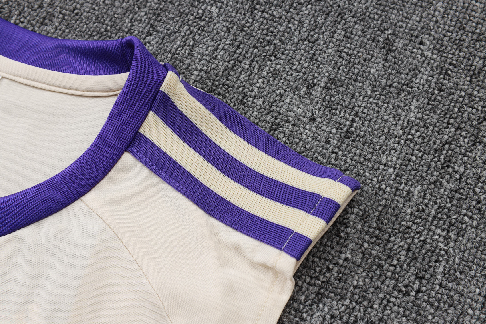 Real Madrid Sleeveless Training Kit White 2025/26