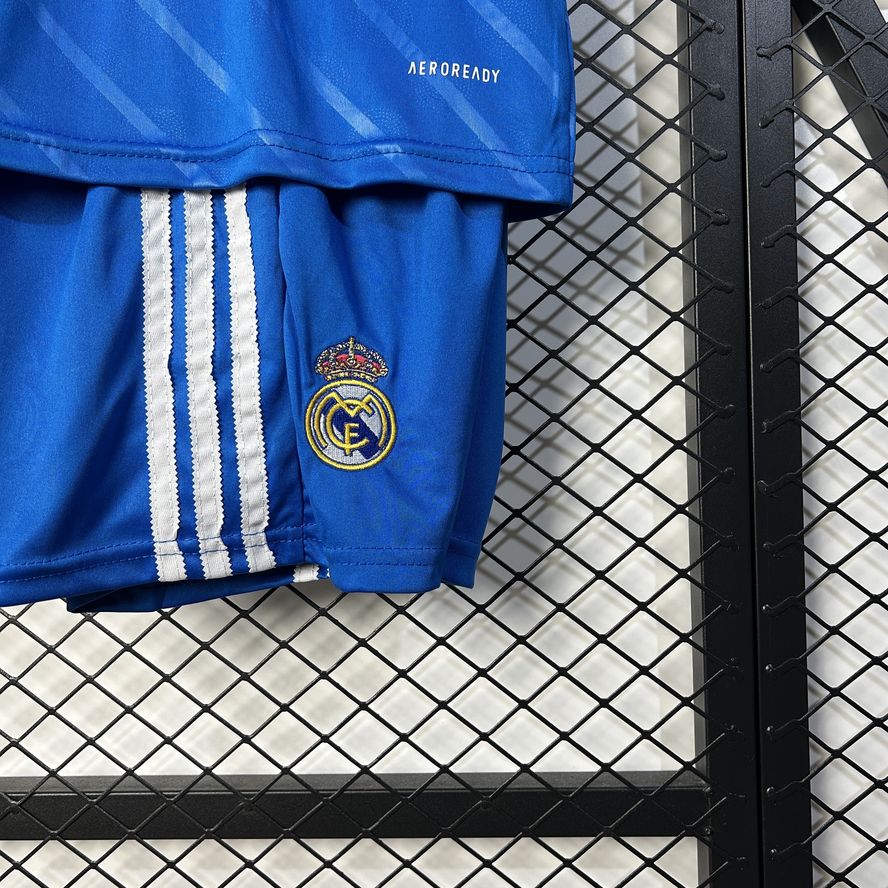 Real Madrid Soccer Jersey Third Away Kids Kit Jersey+Shorts 2025/26