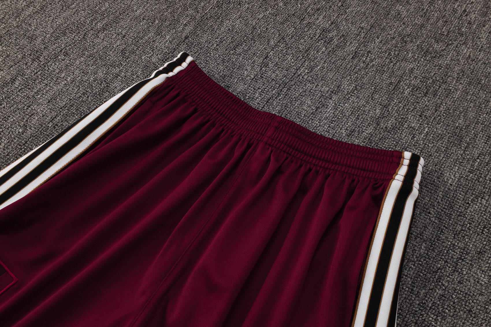 Ajax Training Kit (Polo+Pants) Deep Red 2025/26