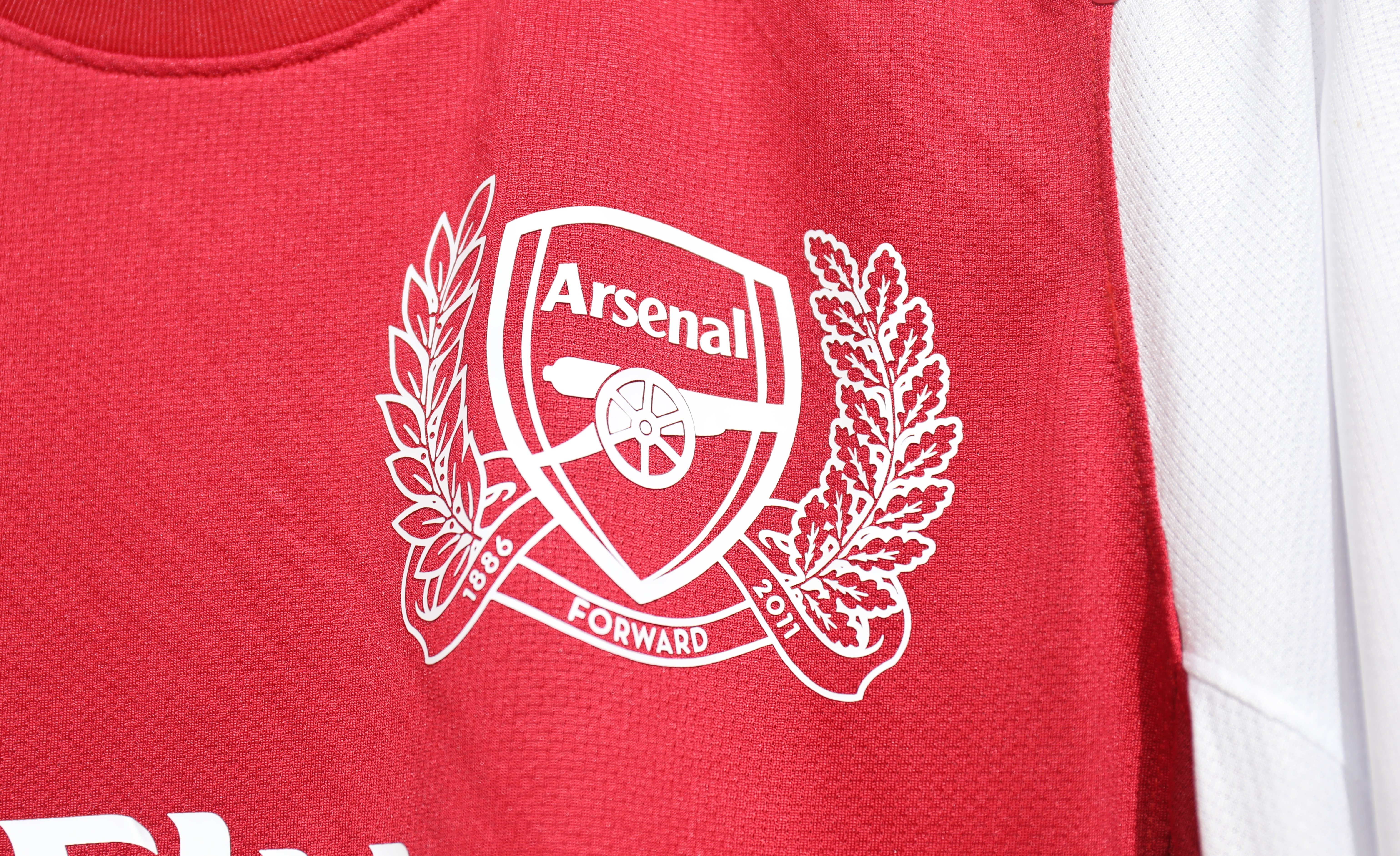 Arsenal Authentic Soccer Retro Jersey Home Long Sleeve Shirt 2011-12