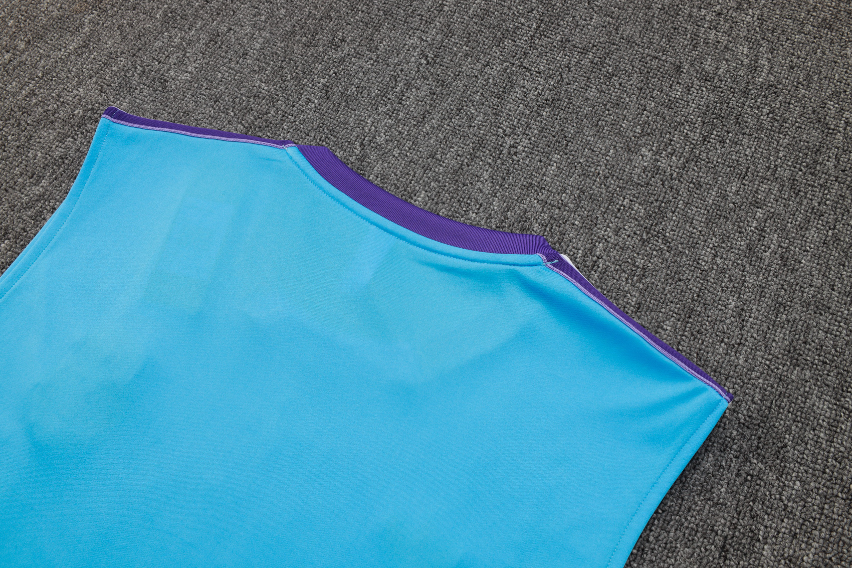 Real Madrid Sleeveless Training Kit Blue 2025/26