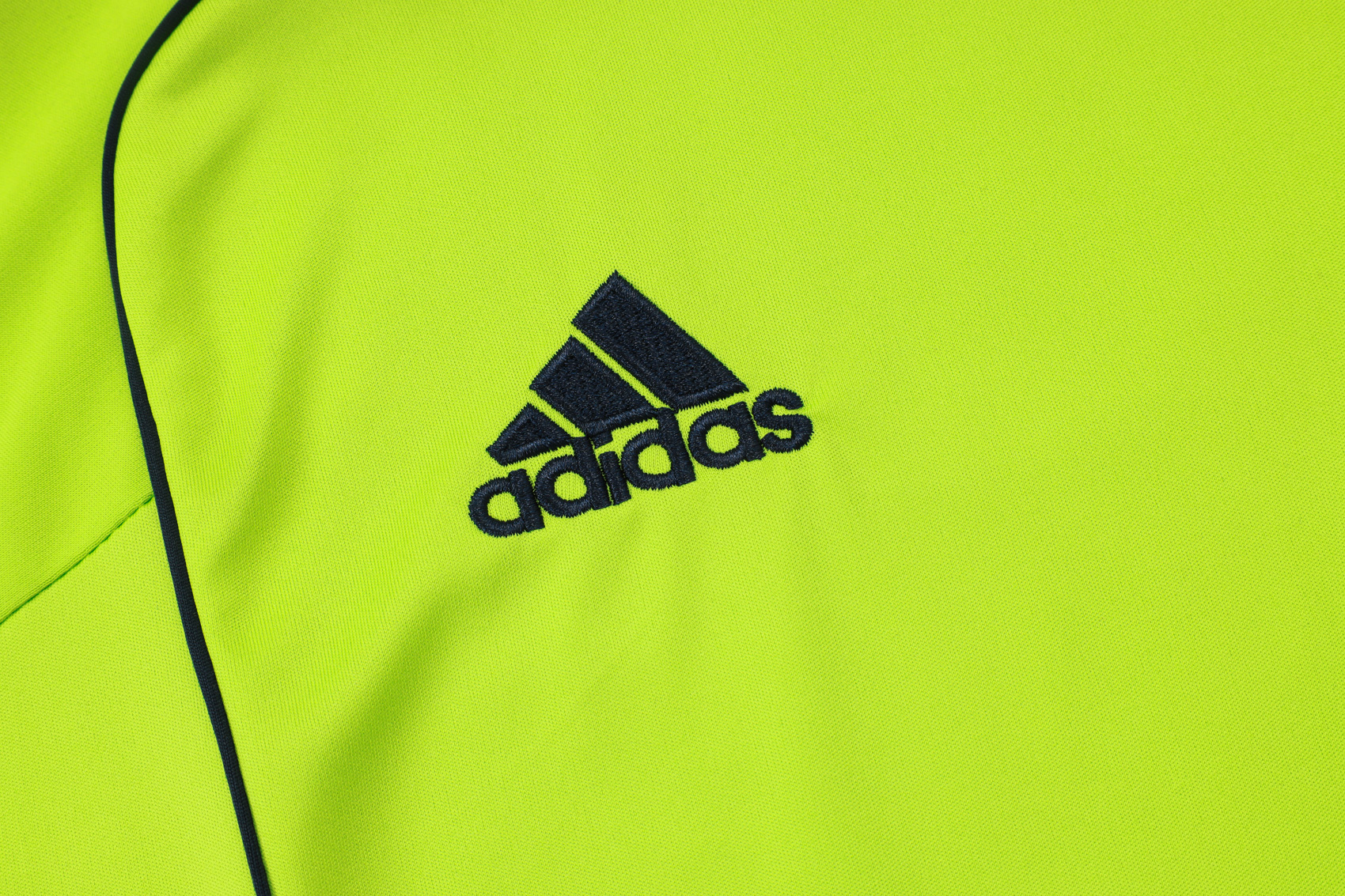 Real Madrid Sleeveless Training Kit Green 2025/26