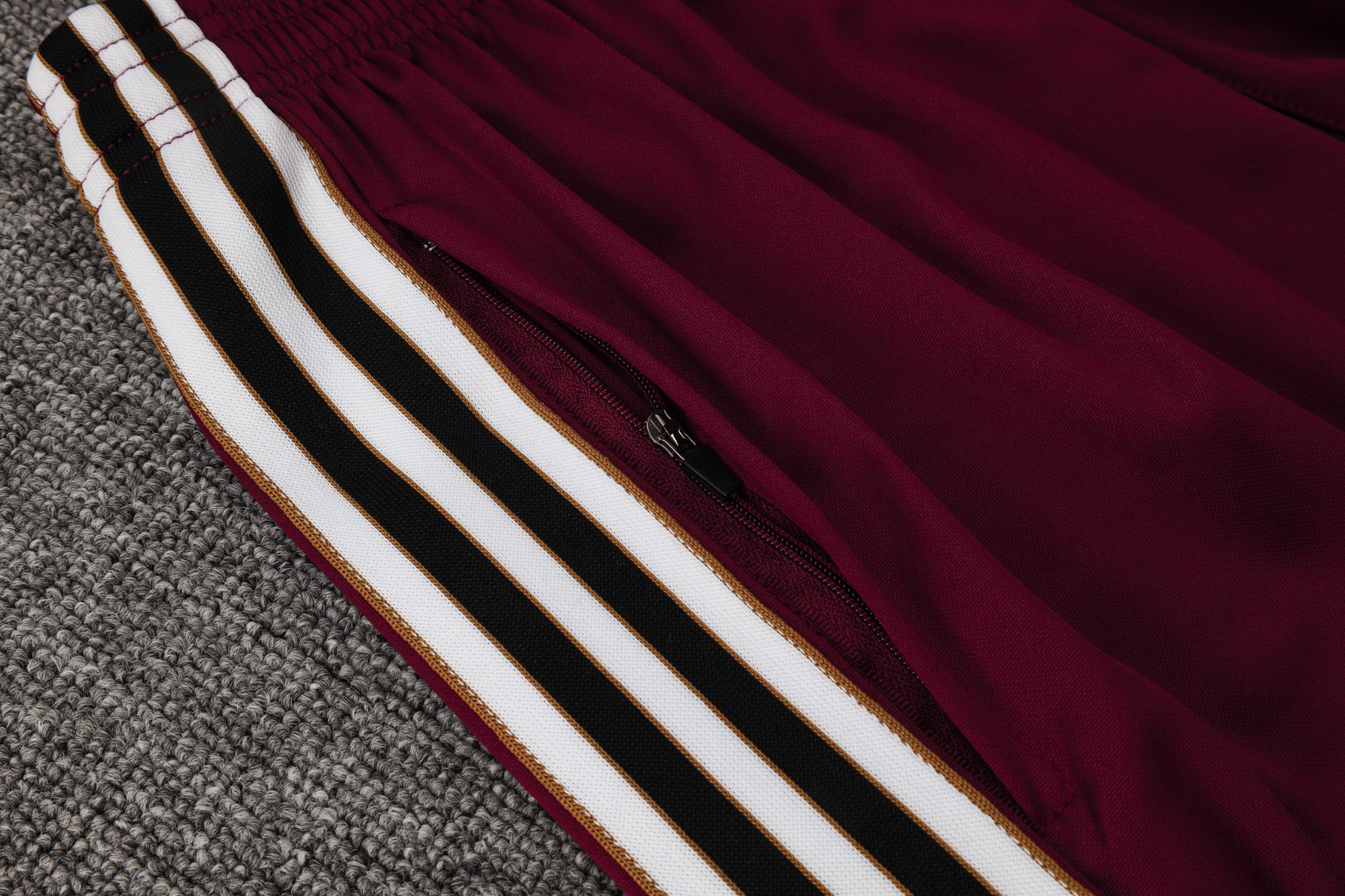 Ajax Training Kit (Polo+Pants) Deep Red 2025/26
