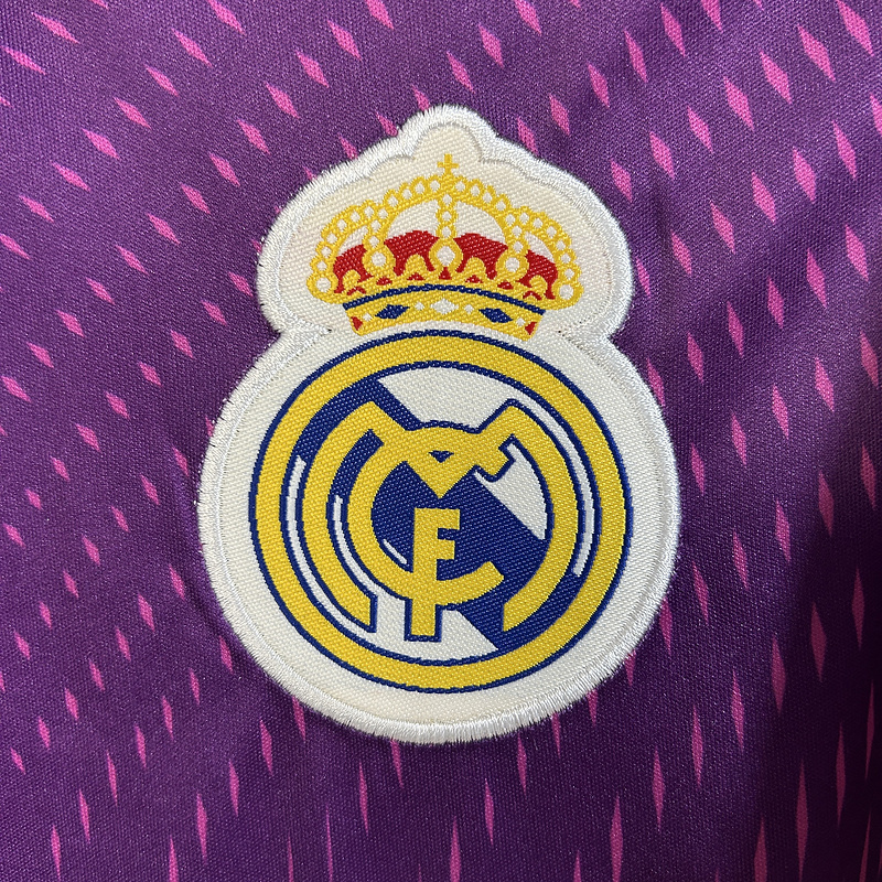 Real Madrid Football Jersey Goalkeeper Custom Shirt 2025/26