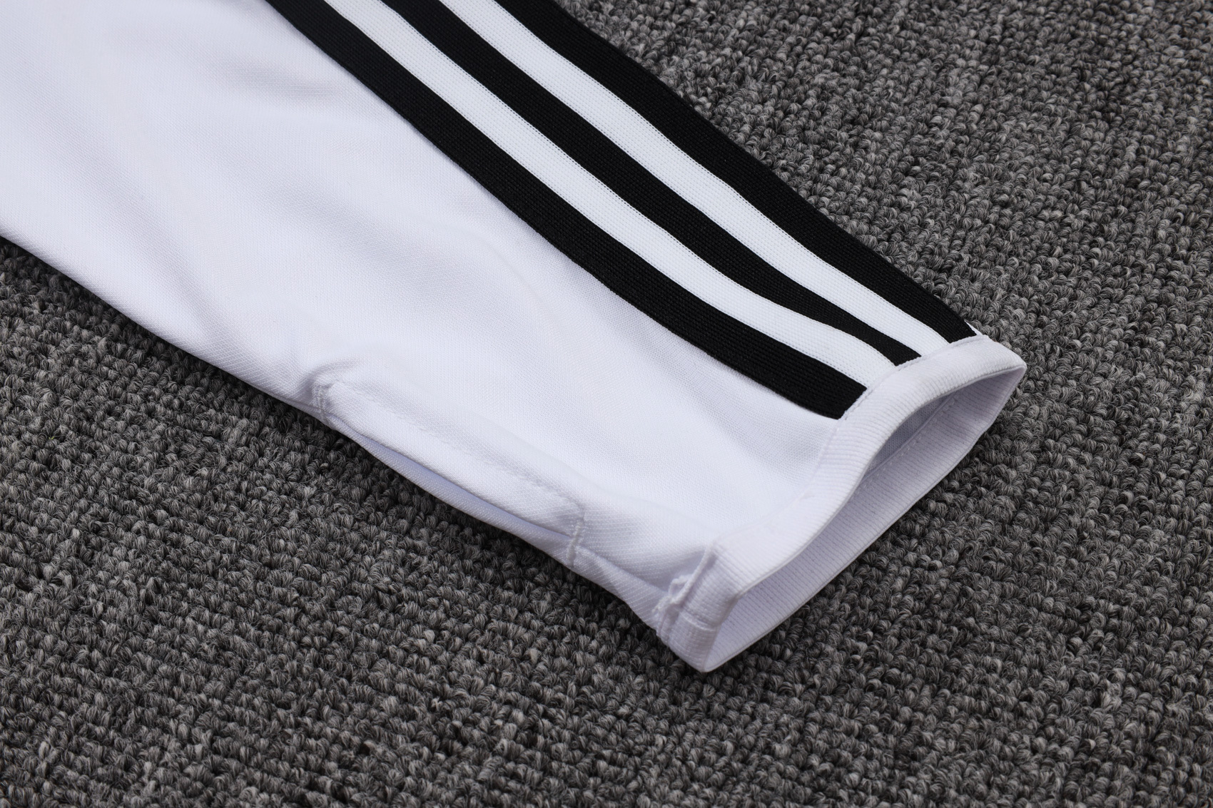 Germany Training Kit (Sweatshirt+Pants) White 2025