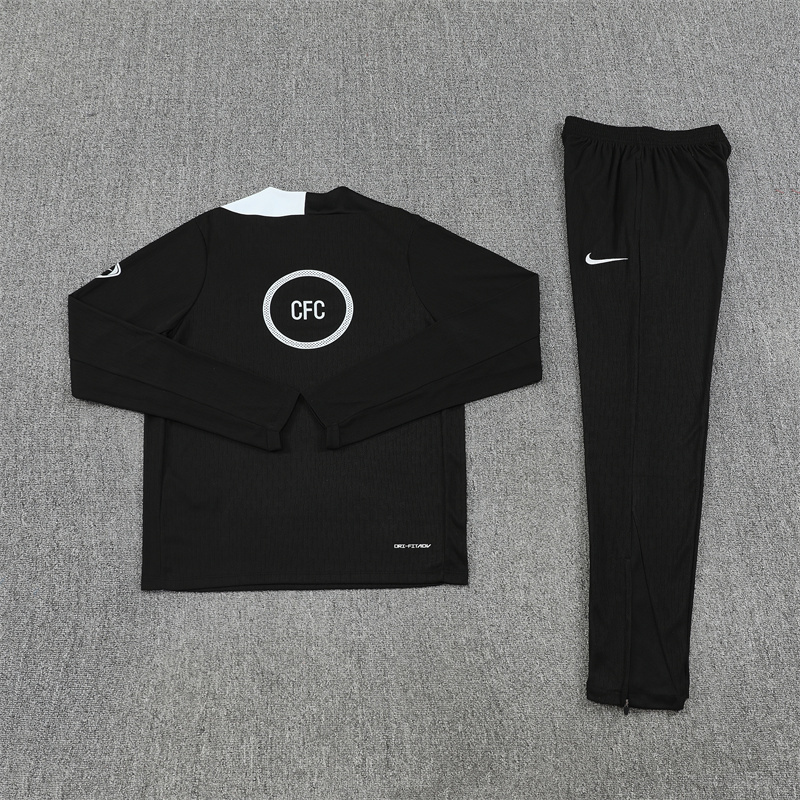 Chelsea Black Training Kit 25/26