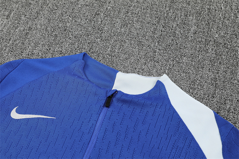 Chelsea Blue Training Kit 25/26