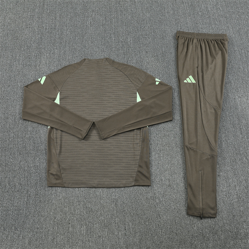 Real Madrid Dark Green Training Kit 25/26